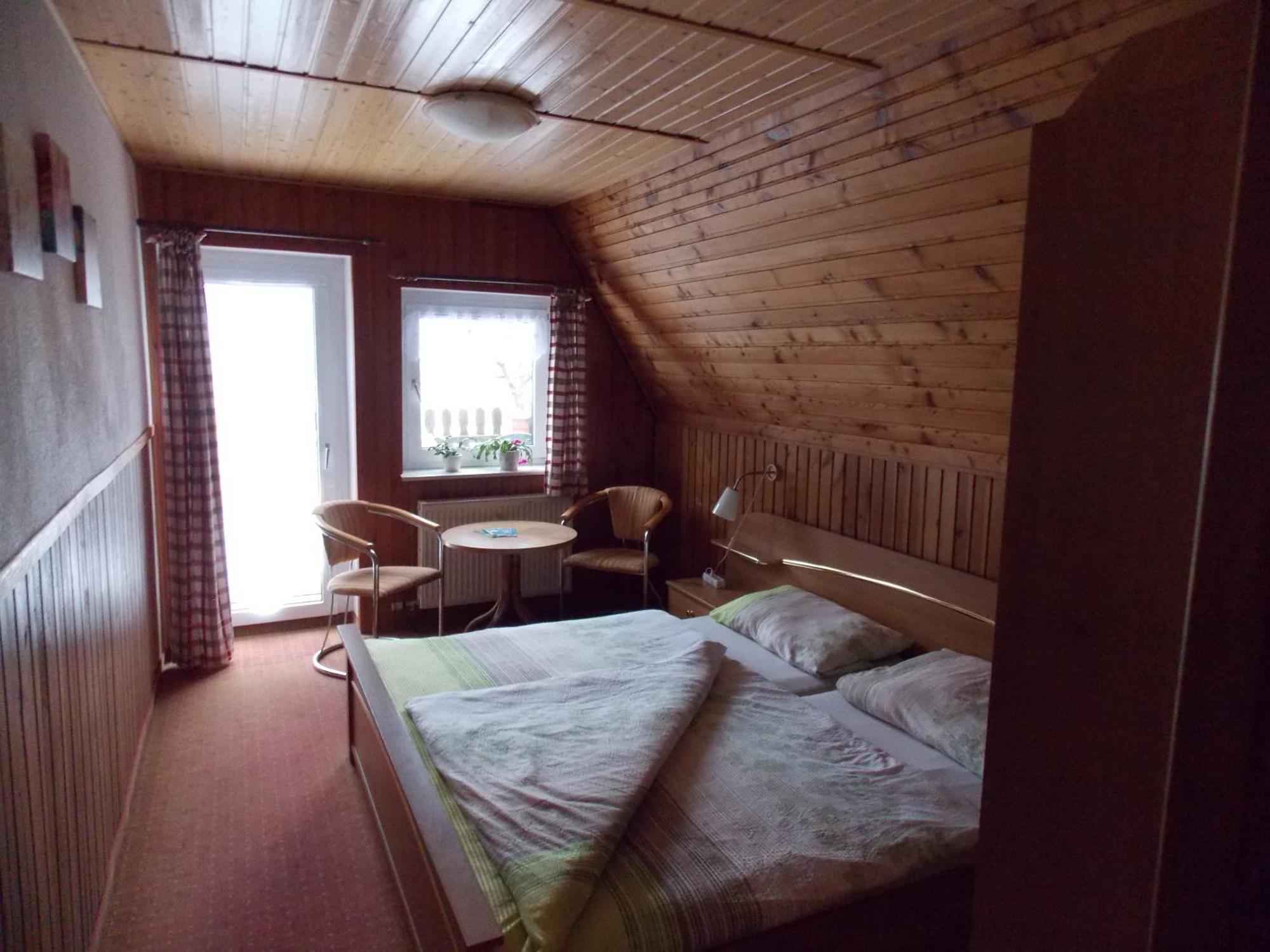 Pension Gaststaette Tannenhof Saupsdorf Luaran gambar